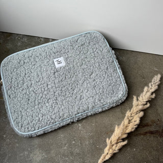 Fluffy Laptop Case - Farbe Grau