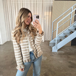 Rüschen Strickjacke Small Stripes - Beige