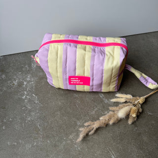 Cool Summer Kosmetiktasche - Butter Yellow x Flieder