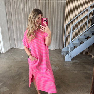 Oversize Kleid Molly - Neon Pink x Altrosa
