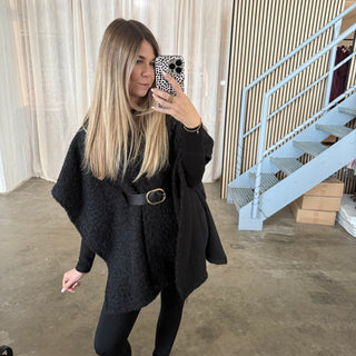 Kurzarm Poncho - Schwarz (inkl. Gürtel)
