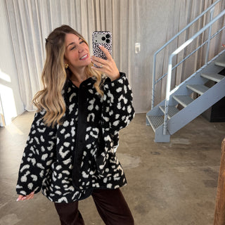 Oversized Teddy Jacke - Leo Schwarz
