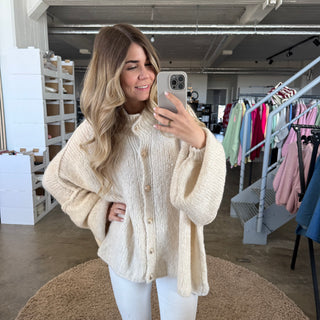 Oversized Strickjacke - Creme