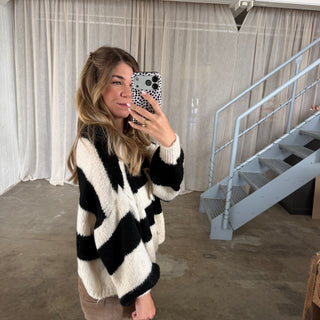 Strickjacke Bella - Schwarz x Creme