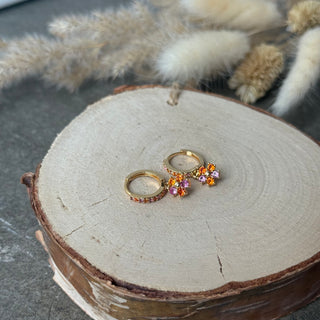 Sparkling Flower Creolen I Strass Gold