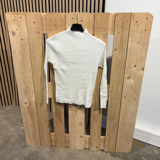 Ripped Longsleeve