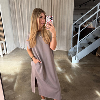 Oversize Kleid Molly - Hell Taupe