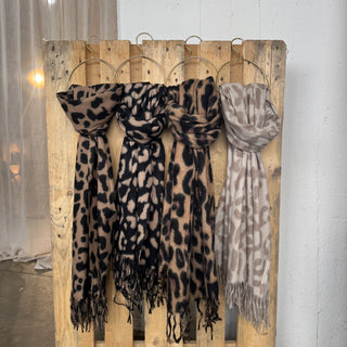 Schals - Leo Edition