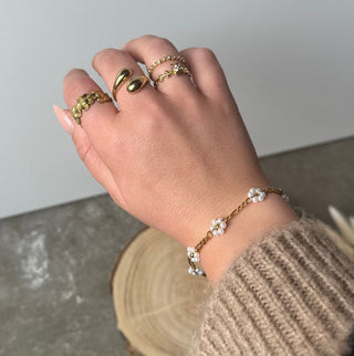 Big Bloom Ring | Gold