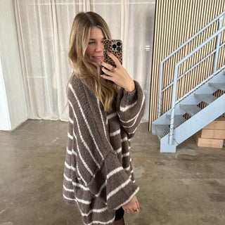 Oversized Pulli - Stripes Taupe
