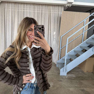 Rüschen Strickjacke Small Stripes - Taupe x Espresso