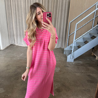 Oversize Kleid Molly - Neon Pink x Altrosa