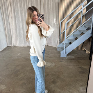 Spitzen Rüschen Pulli - Creme