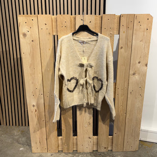 Leo Heart Schleifen Strickjacke