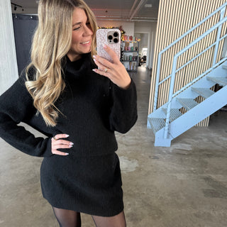 Cozy Strickkleid - Schwarz