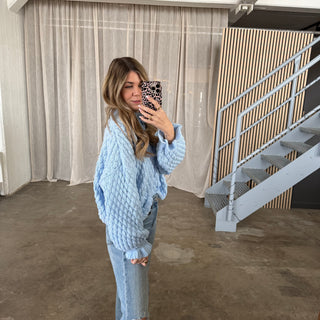Pops Rüschen Pulli - Babyblau