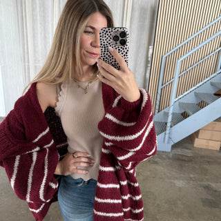 Strickjacke Oversize - Bordeaux x Creme