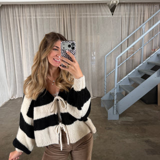 Strickjacke Bella - Schwarz x Creme
