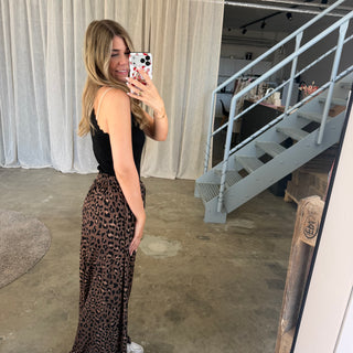 Basic Stoffhose Leo Edition - Braun