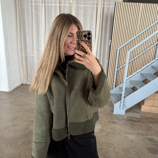 Ted Jacke - Olive