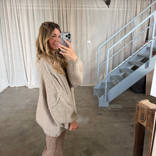 Oversized Strickjacke - Beige
