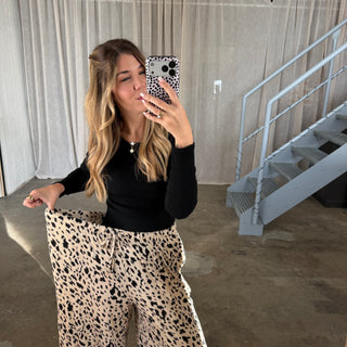 Basic Stoffhose Stains - Creme x Schwarz