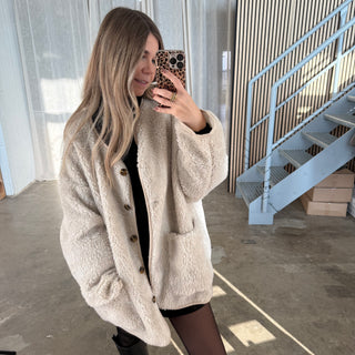 Oversized Teddy Jacke - Creme
