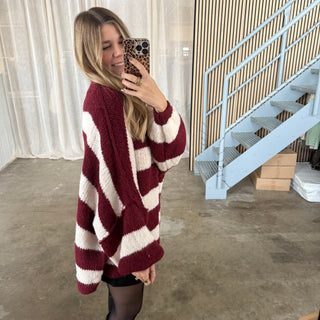 Oversized Pulli - Bordeaux x Creme