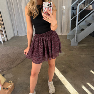 Soft Flow Shorts - Leo Dark Berry