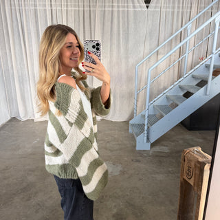 Strickjacke Poppy - Creme x Hell Olive